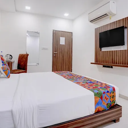 New Blue Sapphire Residency Hotel 3*