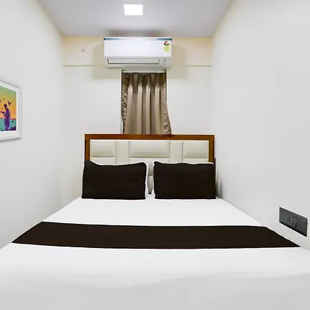 O Akshay Hotel