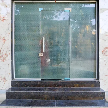O Akshay Hotel 4*