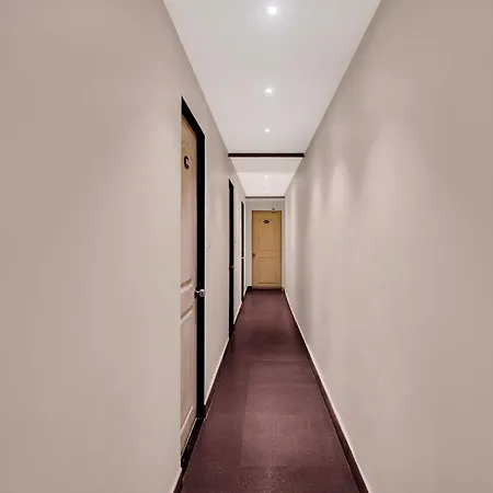 Via Shera Residency Hotel