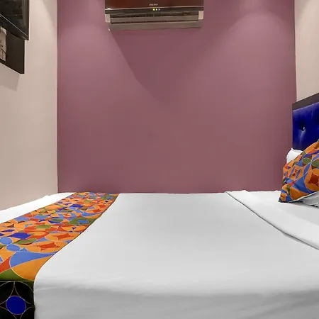 Via Shera Residency Hotel