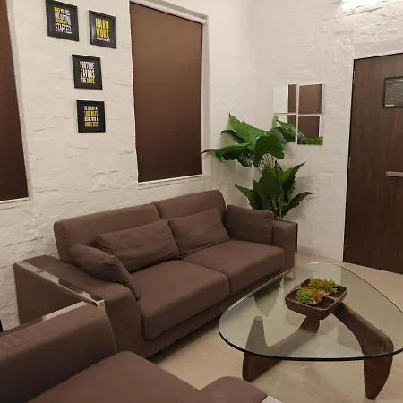 Cool And Awesome Apartment Mumbai