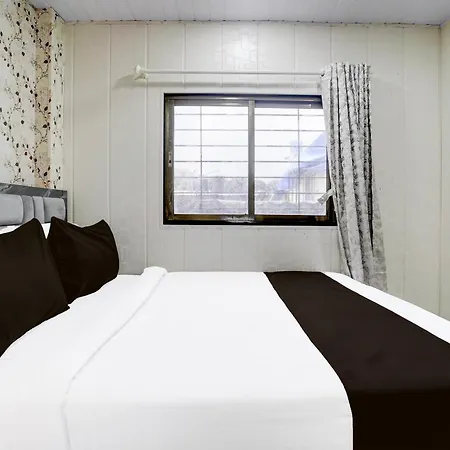 Fabhotel Hans Residency 3*