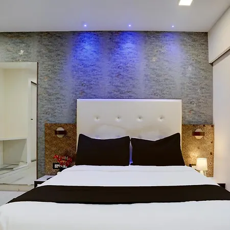 Hotel O Golden Star 4*