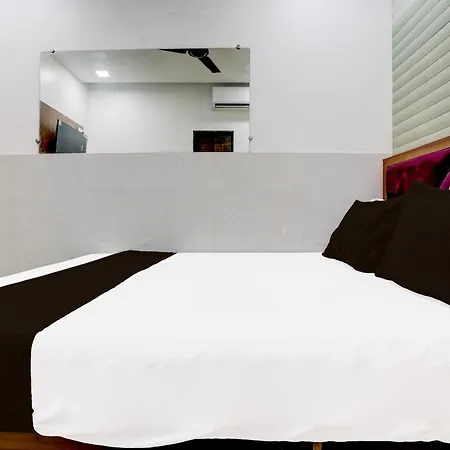 O Radha Palace Hotel 3*