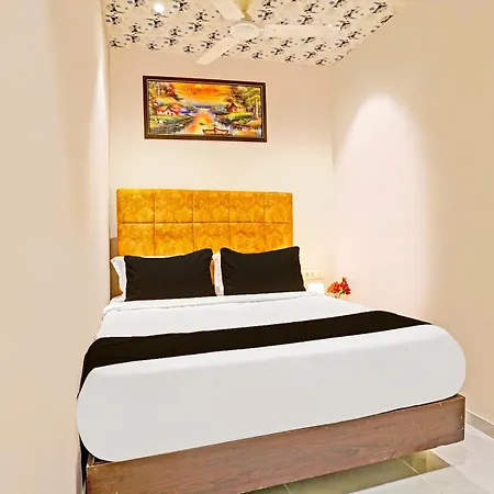 O Nk Residency Hotel 3*