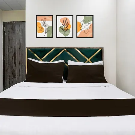 O Big Rahat Palace Hotel 3*