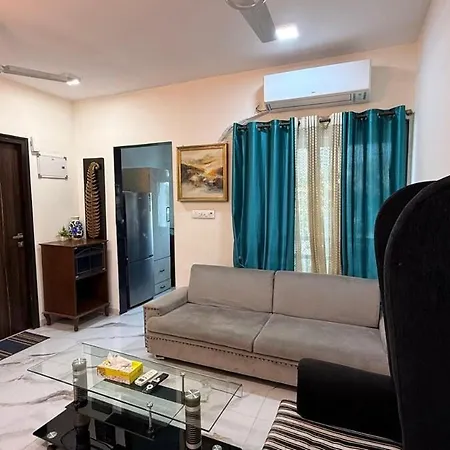 Apartment Cozy 1bhk With View In Bandra West 401 *