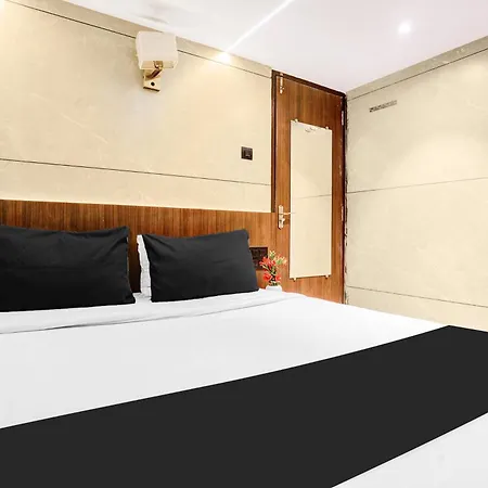 O Woodland 3* Mumbai