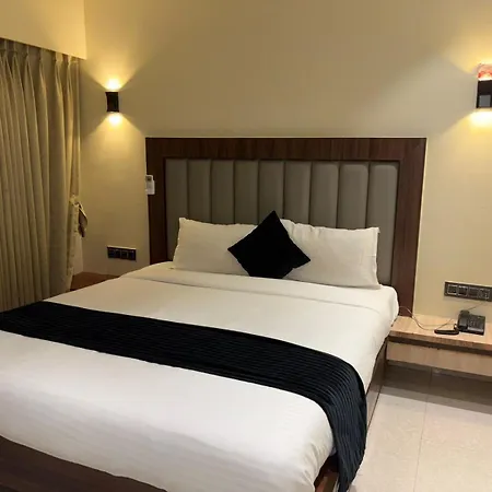 Golden Crown Guest house Mumbai