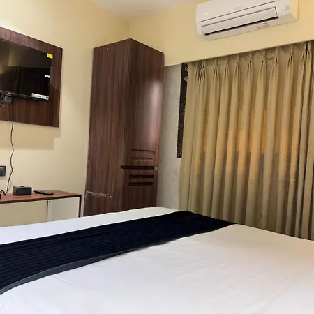 Golden Crown Guest house Mumbai