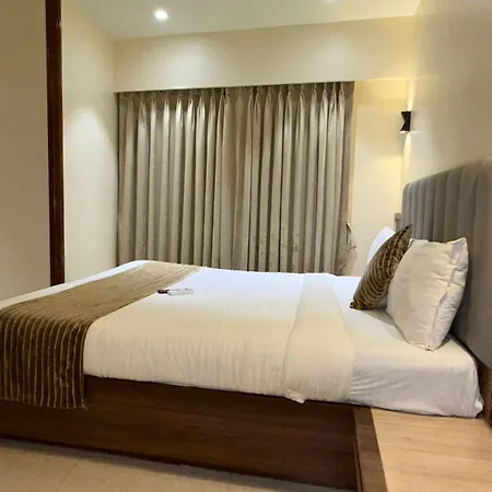 Golden Crown Guest house