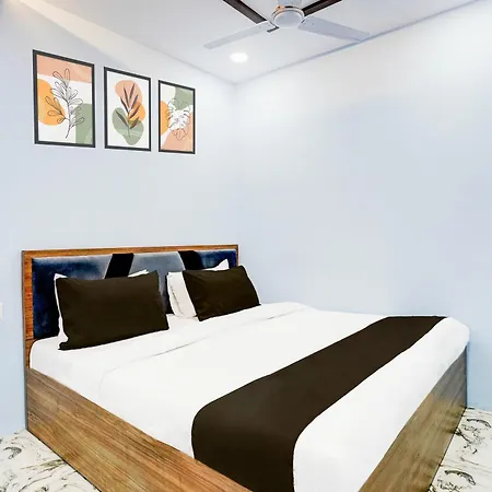 Hotel O Ashyana & Mumbai