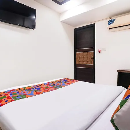 Hotel Via White Star