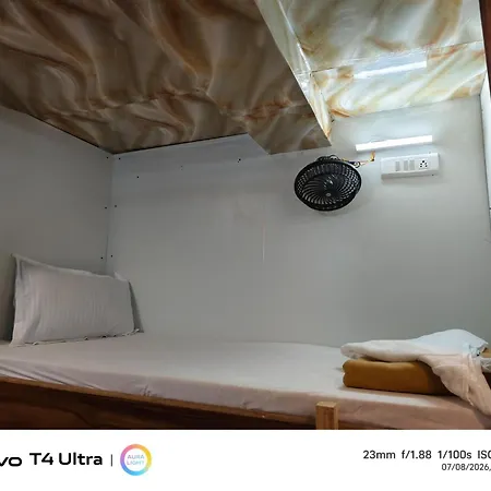 Eldoria Palace - Near Us Consulate & Bkc Hotel