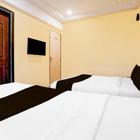 O Aksa Hotel 3*