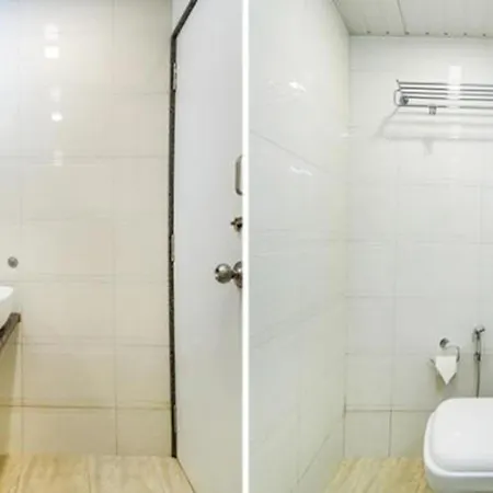 Retreats At Precious Pearl - Near International Airport ! 3* Mumbai