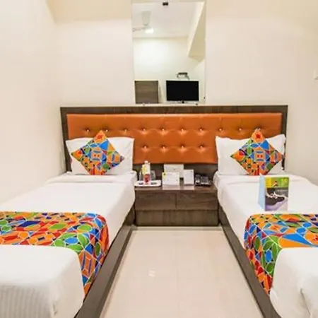 Retreats At Precious Pearl - Near International Airport ! Hotel