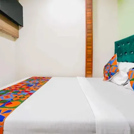 Hotel Via Palace 3*