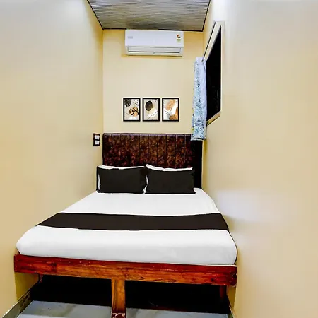 Hotel O By Oyo Mm Residency 3*