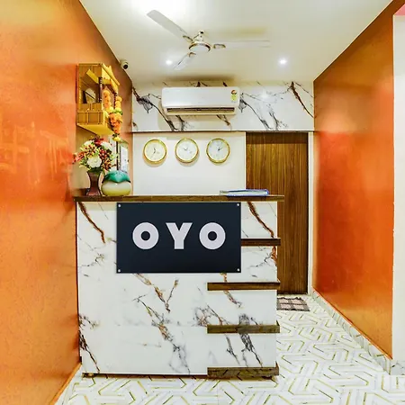 O Rishi Palace Hotel 3*