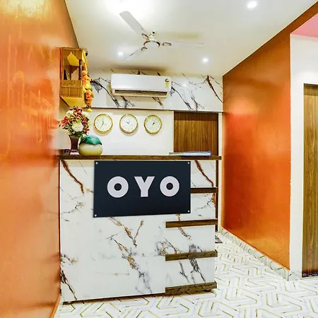 O Rishi Palace Hotel