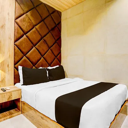 Hotel O Royal Bkc 3*