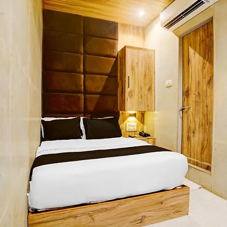 Hotel O Royal Bkc Mumbai