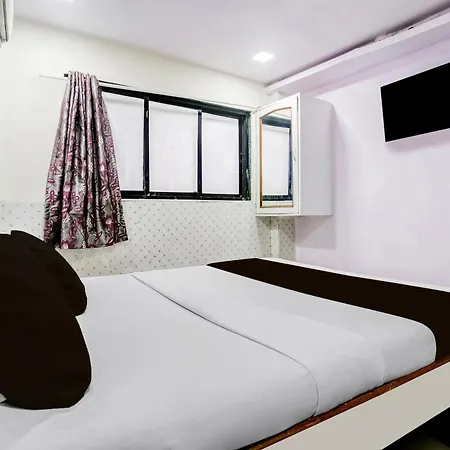 O New Brick Hotel 3*