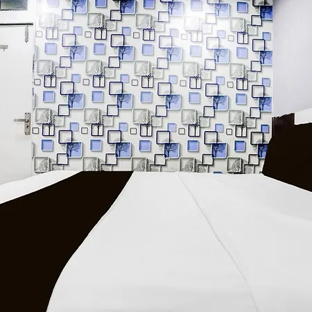 O New Brick Hotel