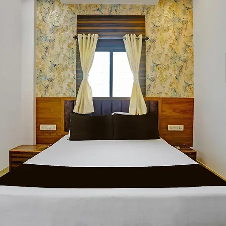 Hotel O Golden