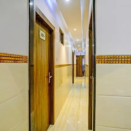 O Golden Hotel 3*