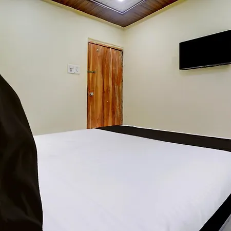 Hotel O Royal 3*
