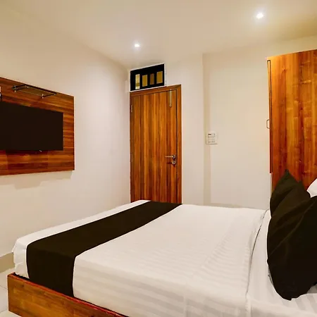 Hotel Super Collection O Sakinaka Airport T2