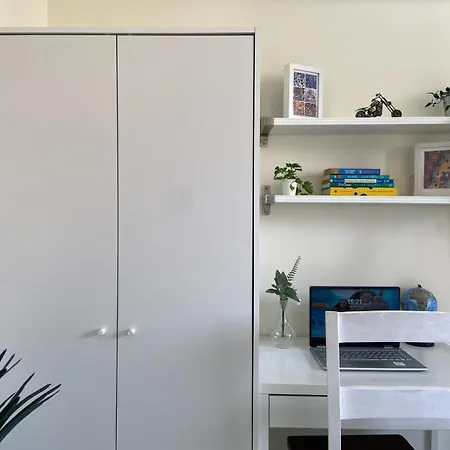 Apartment Sheetal Vaibhav 902 *