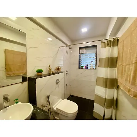 Modern 2bed Bandra Areaparkingunit 2 Apartment Mumbai