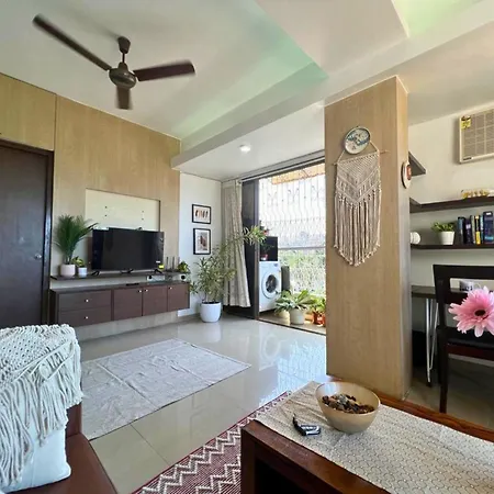 Apartment Marita 701 Bandra Beauty 2 Bed 2 Bath Sea View Parking Mumbai