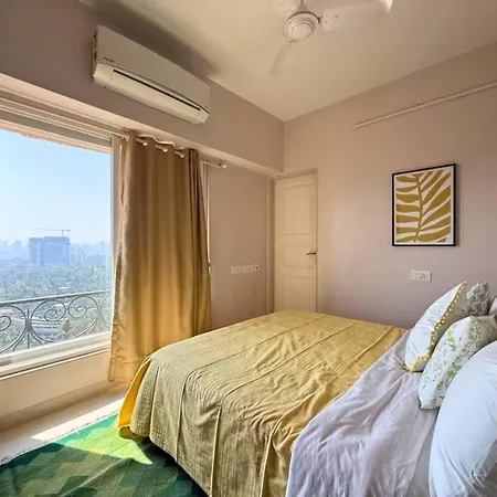 Connekthomes - 5 Star 3bed3bath Luxury Pool, Gym Near Airport Bkc * Mumbai