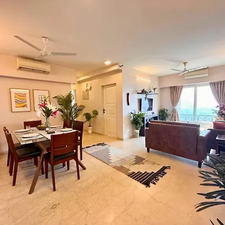 Connekthomes - 5 Star 3bed3bath Luxury Pool, Gym Near Airport Bkc * Mumbai