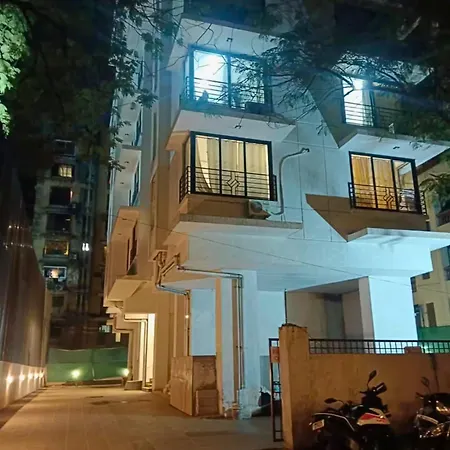 Modern 2 Bedroom Bandra Trendy Location Apartment Mumbai