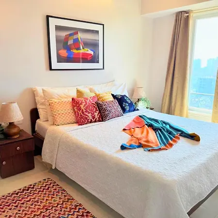 Connekthomes - 5 Star 3bed3bath Luxury Pool, Gym Near Airport Bkc Apartment Mumbai