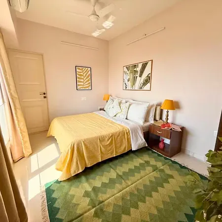 Apartment Connekthomes - 5 Star 3bed3bath Luxury Pool, Gym Near Airport Bkc *