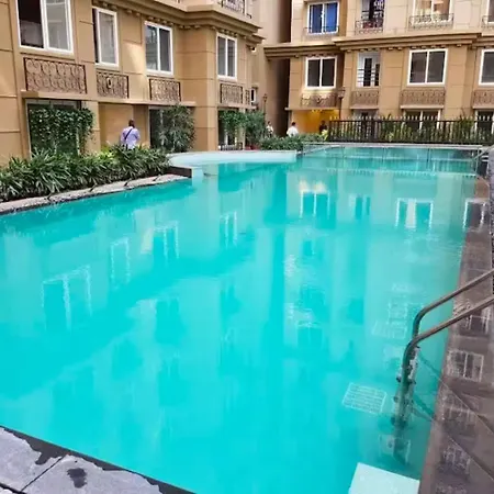 Connekthomes - 5 Star 3bed3bath Luxury Pool, Gym Near Airport Bkc Apartment
