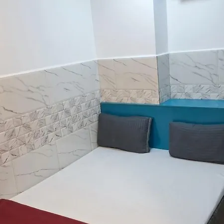 Hotel Firdous 3*