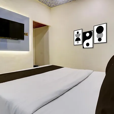 O Versova Hotel Mumbai