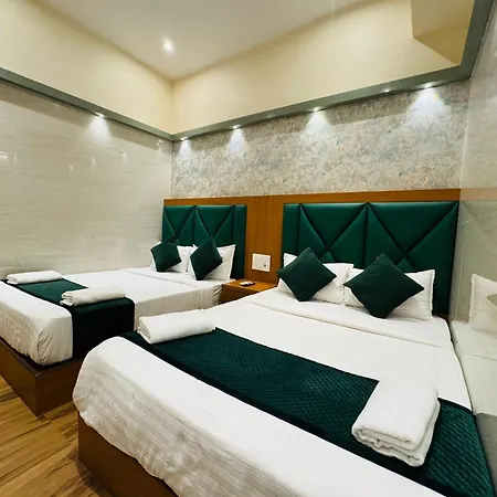 Bkc Majestic Hotel 2*