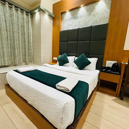 Bkc Majestic Hotel