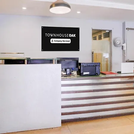 Townhouse Oak Ulwe Hotel