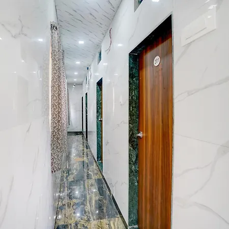 Hotel O Sr Residency Mumbai