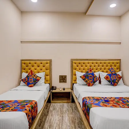 Fabhotel Pride Suitz *